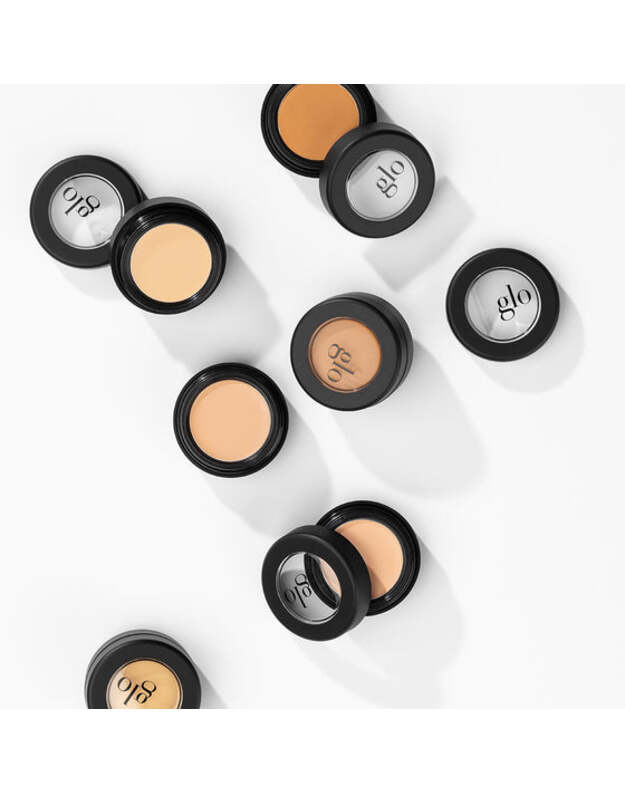 GLO SKIN BEAUTY- KAMUFLIAŽINIS MASKUOKLIS BE ALIEJAUS / OIL FREE CAMOUFLAGE