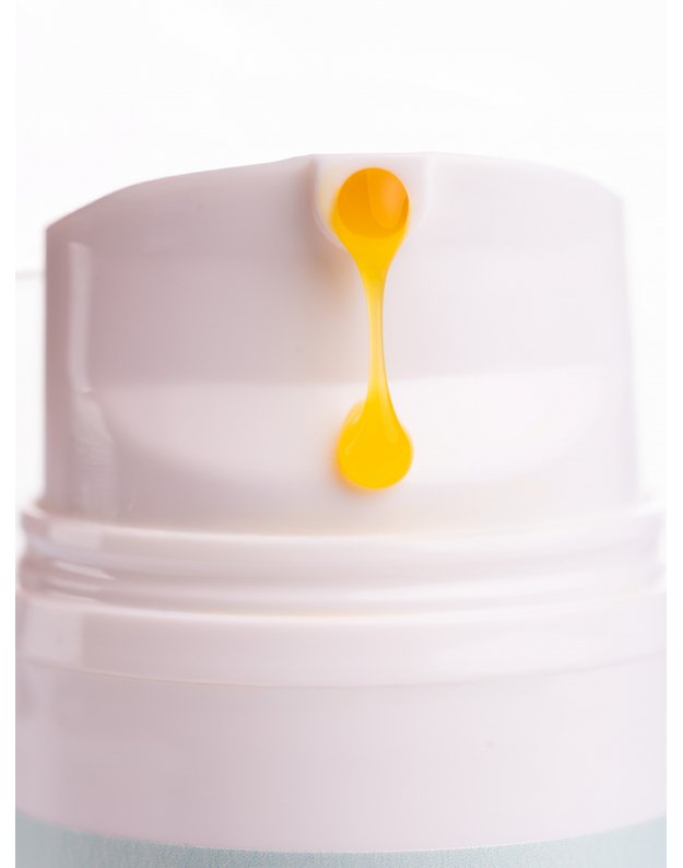 ZOLA x Makarevich Eyebrow Indicator Shampoo- Antakių šampūnas indikatorius